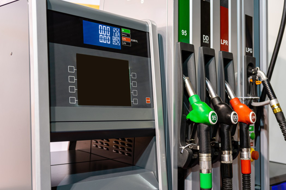 Pompe à essence ouverte : applications pour trouver une station